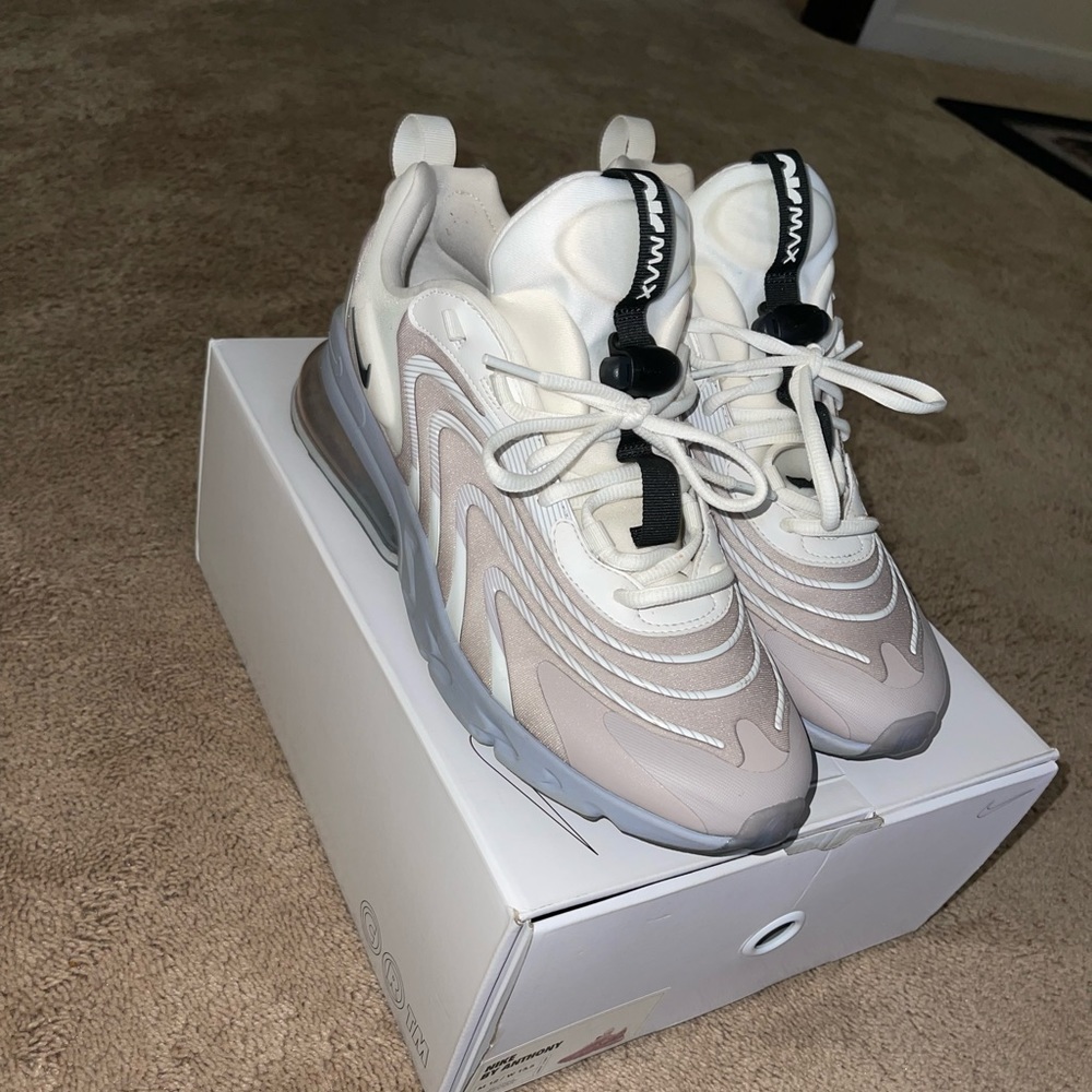 "Nike By You" Nike Air Max 270 React Eng Custom Made